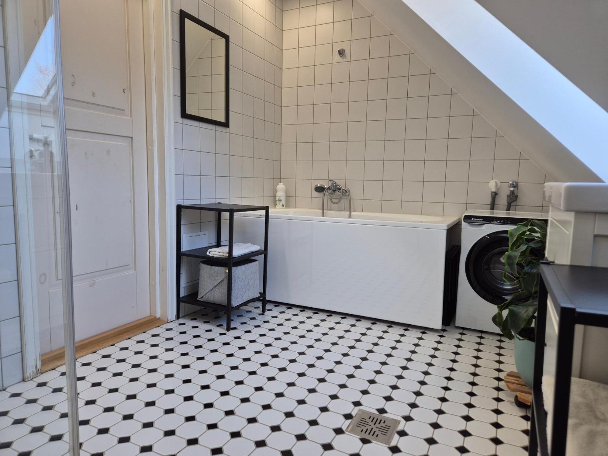 Home Away Home Tartu Esterno foto
